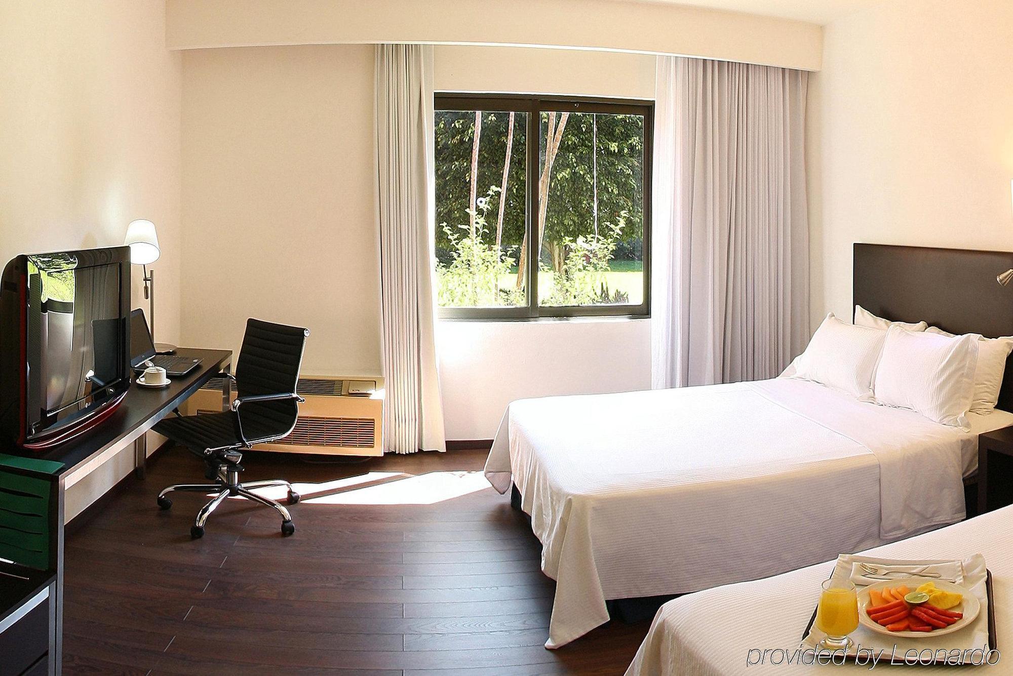 Fiesta Inn Xalapa Dış mekan fotoğraf
